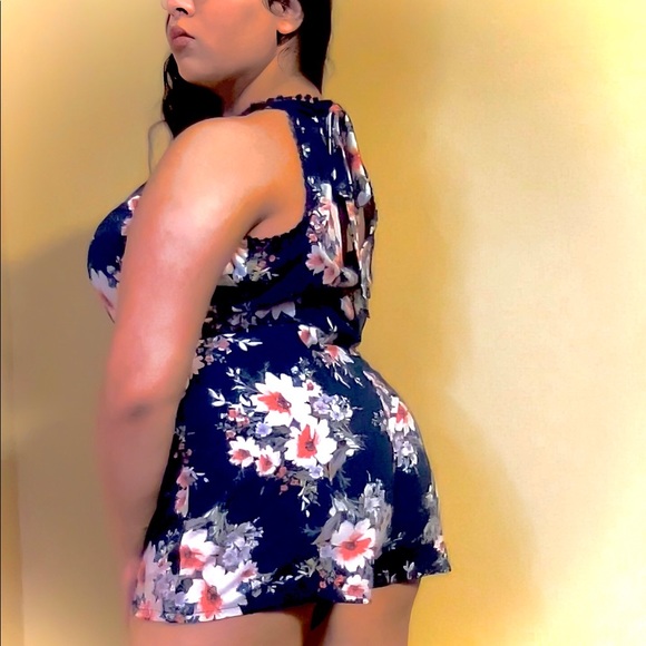 Navy Blue, Floral, Romper - Picture 2 of 3